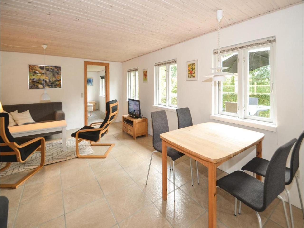 2 Bedroom Nice Home In Stege Eksteriør bilde
